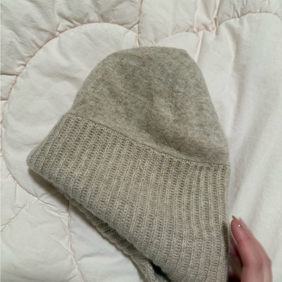 Ganni Beige Wool Ribbed Beanie - Picture 6 of 6